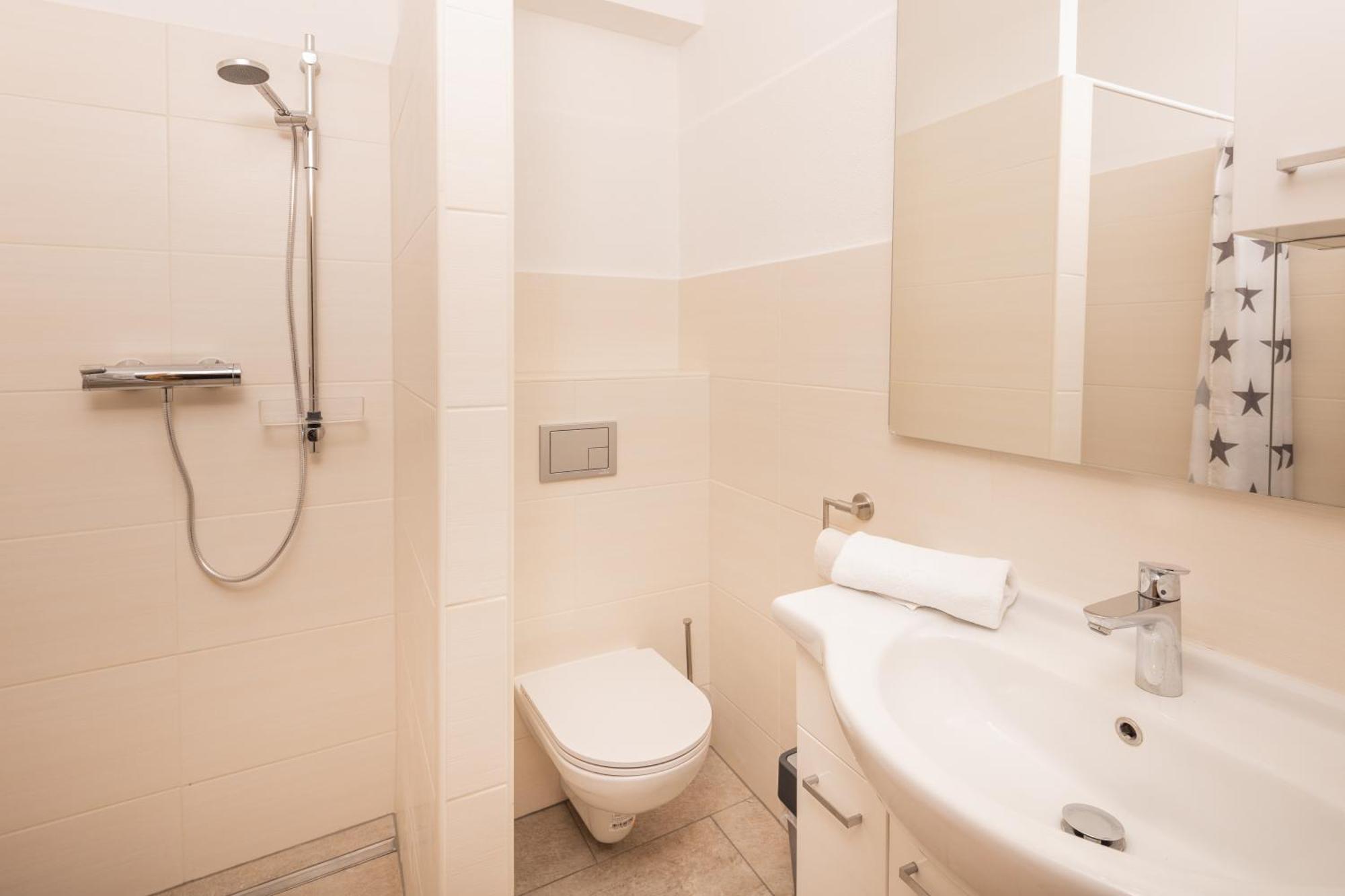 Mentenwirt Pension&Appartements Sankt Martin  المظهر الخارجي الصورة